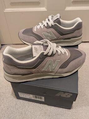 New Balance 997H gray sneakers size 10 NWOT